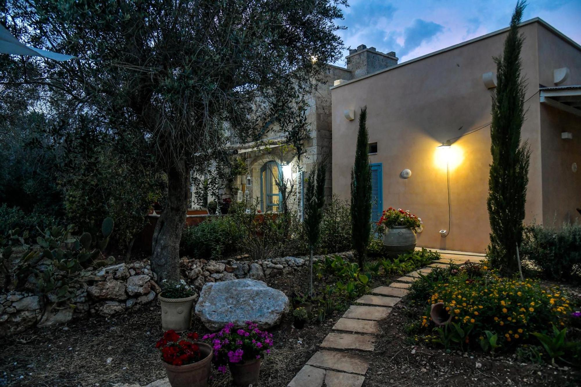 Case Fra Gli Ulivi Spongano Bagian luar foto